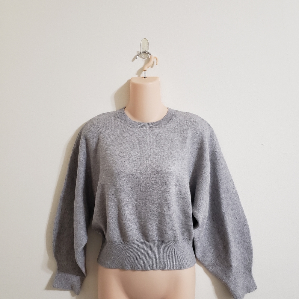 Forever 21 Woman's Gray Sweater